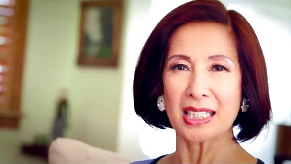 ਇੱਕ ਜੁਰਮਾਨਾ roud ਖੋਤੇ ਦੇ ਨਾਲ ਇੱਕ ਕੁੜੀ ਪਾਰਕ ਵਿੱਚ fucked ਹੈ ਅਸਲ ਵਿੱਚ ਹਾਰਡ