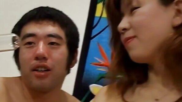 ਸ਼ਾਨਦਾਰ brunette Silvia Saige bootyhole ਵਿੱਚ fucked ਹੋਣ ਲਈ ਖੁਸ਼ ਹੈ