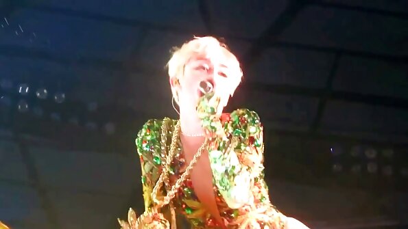 ਪਿਆਰੀ ਕਾਲਜ ਕੁੜੀ ਕਲੋਏ ਫੋਸਟਰ ਅਤੇ ਉਸਦੇ ਸਾਥੀ ਬ੍ਰਿਕ ਡੇਂਜਰ ਨੇ ਸੈਕਸ ਕੀਤਾ