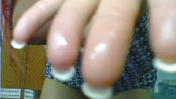 ਇੱਕ ਪਤਲਾ ਸਰੀਰ ਦੇ ਨਾਲ ਇੱਕ brunette ਗੁਦਾ ਪਿਆਰ ਦਾ ਇੱਕ ਬਹੁਤ ਸਾਰਾ ਪ੍ਰਾਪਤ ਕਰ ਰਿਹਾ ਹੈ